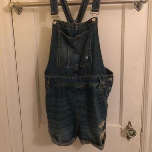 Divided H&M overall shorts